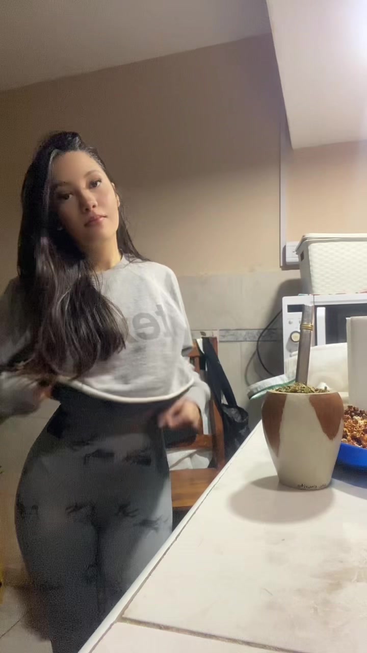 @Soyvalennn