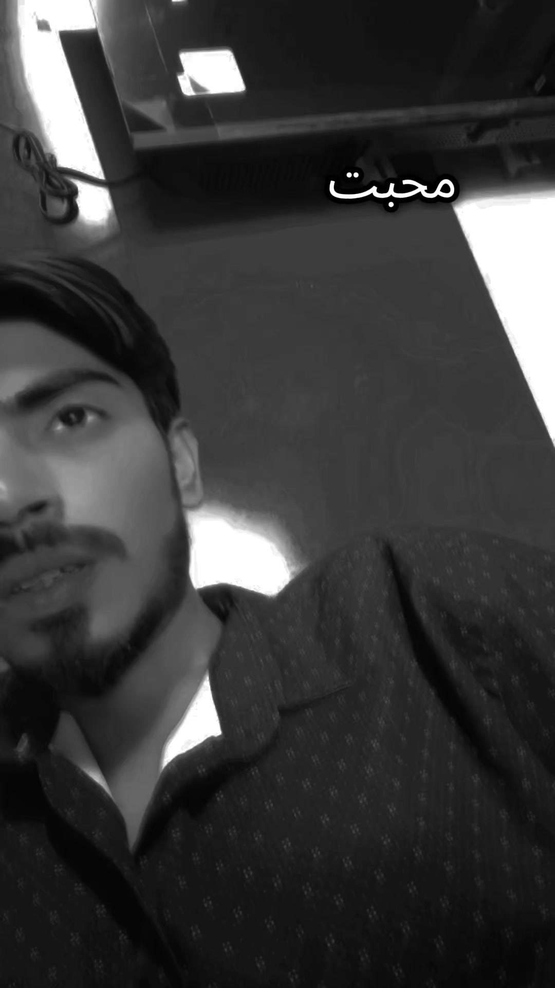 @تنہائی√•<🥺>