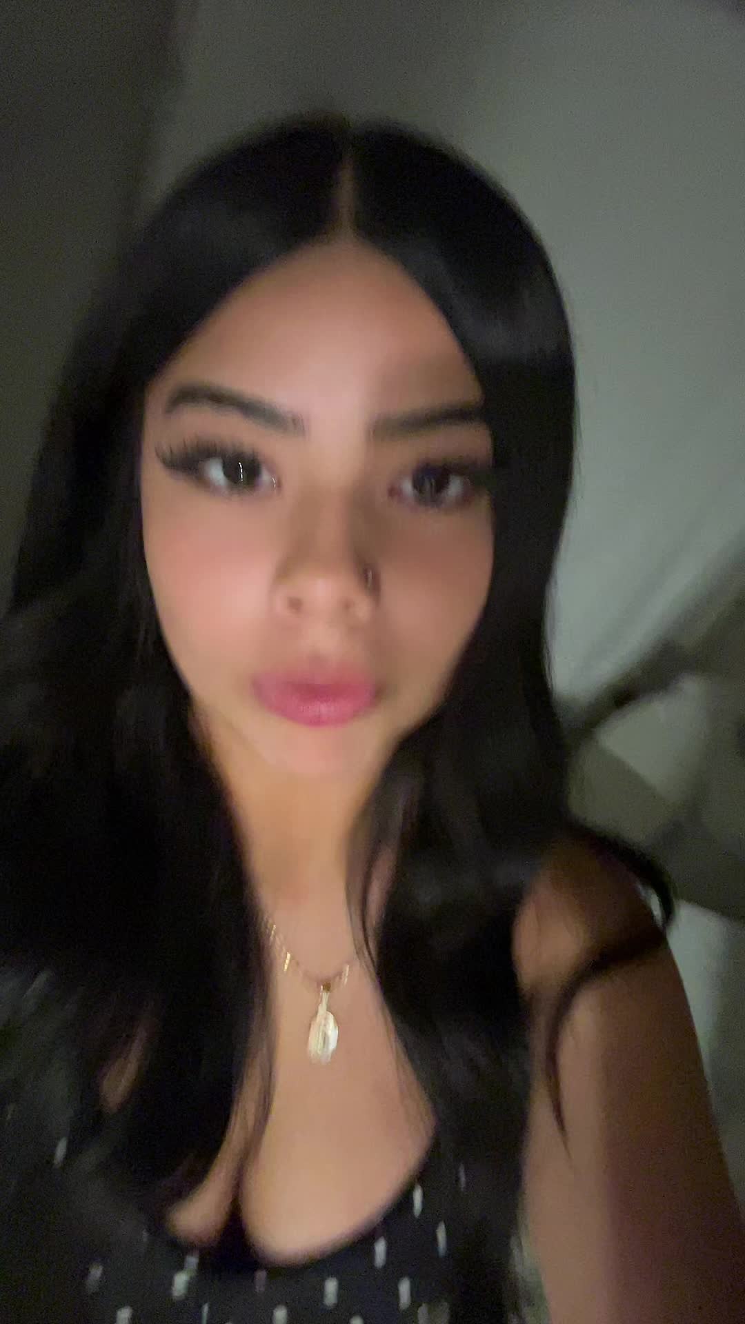 @⃟