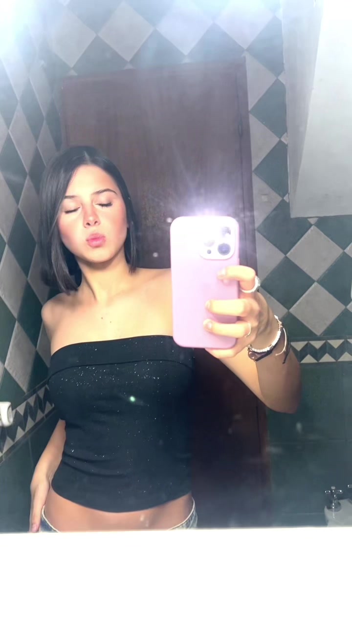 @delf¡na