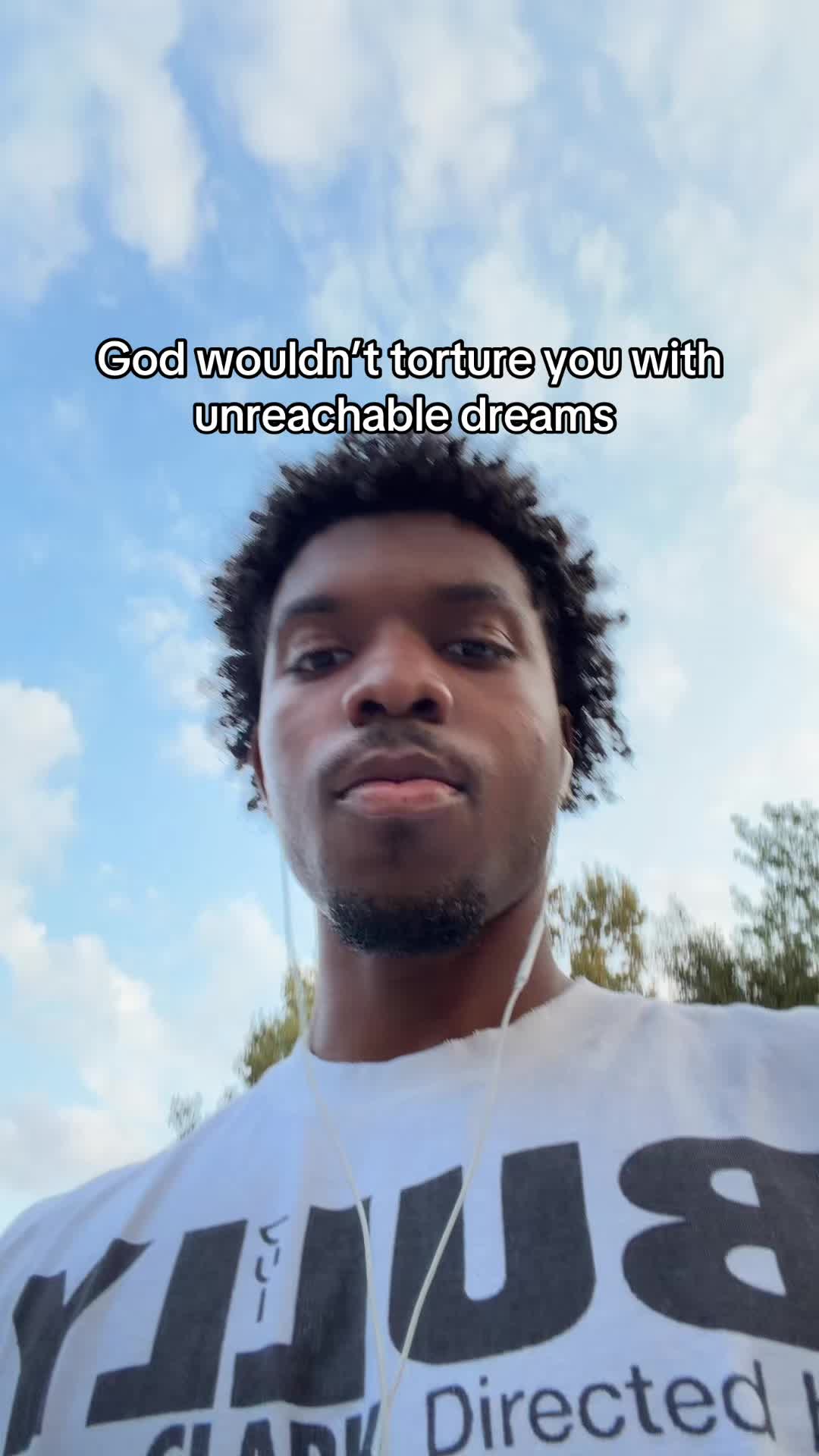 @￼