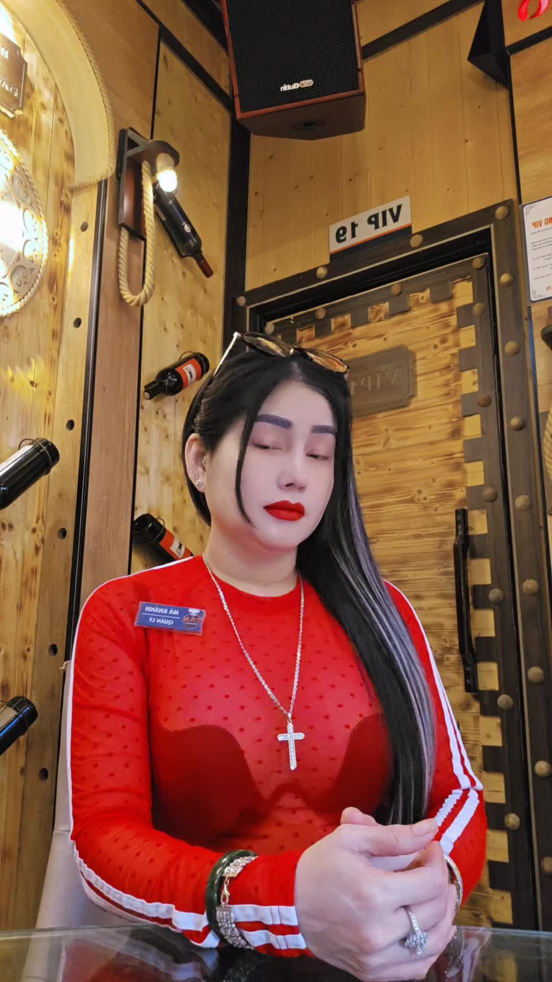 @Kh&aacute;nh T&acirc;y