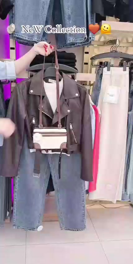 @🛍️MonikaShopping🛍️