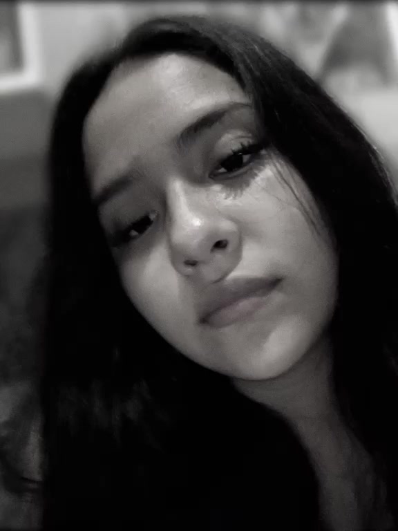 @𝙶 🫐
