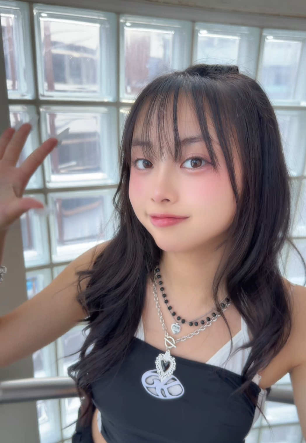 @山之内 りら