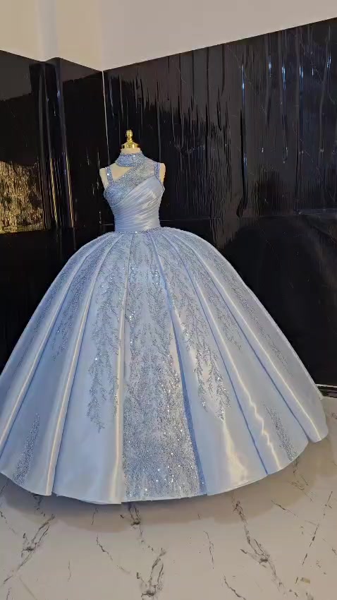 @سترة ملكة