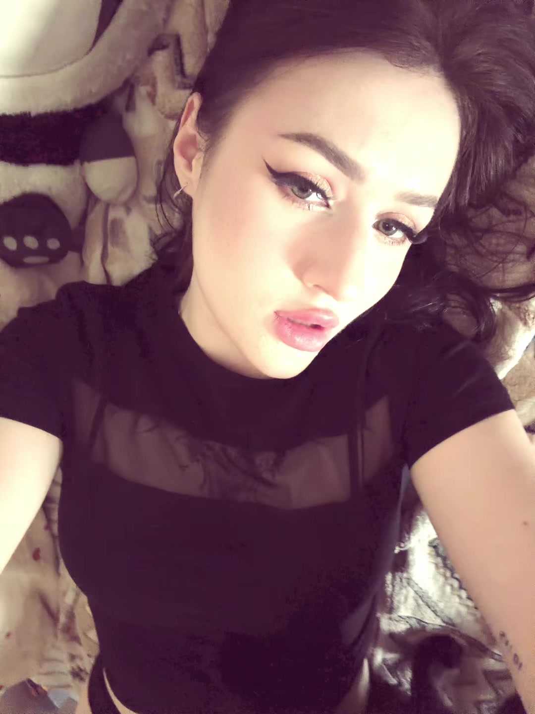 @yourunlovedgirl ❤️🔥