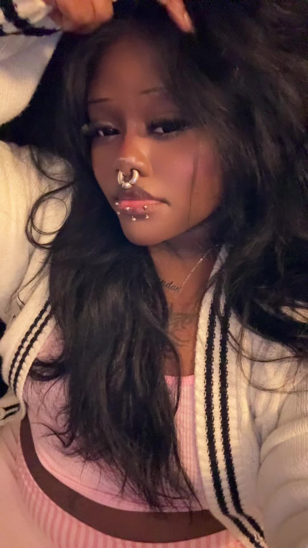 @blurp🐼<3 🐾