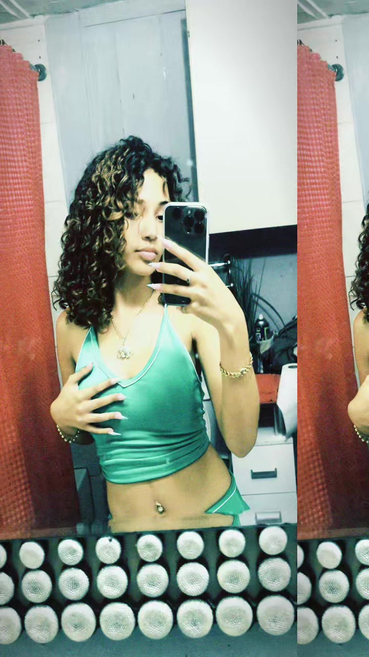 @Pretty rican 🌴