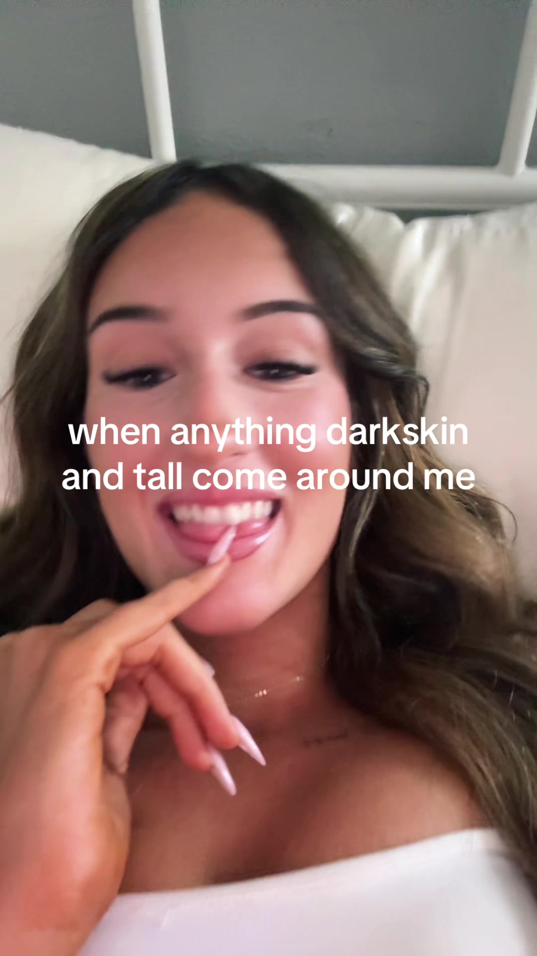 @ella