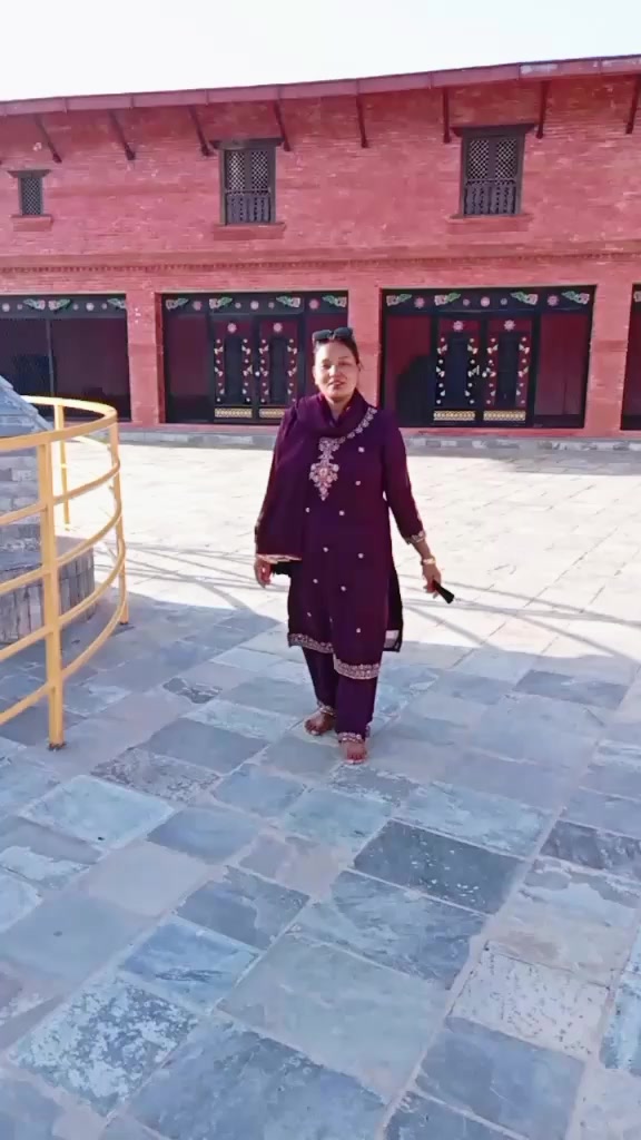 @मगर्नि❣️