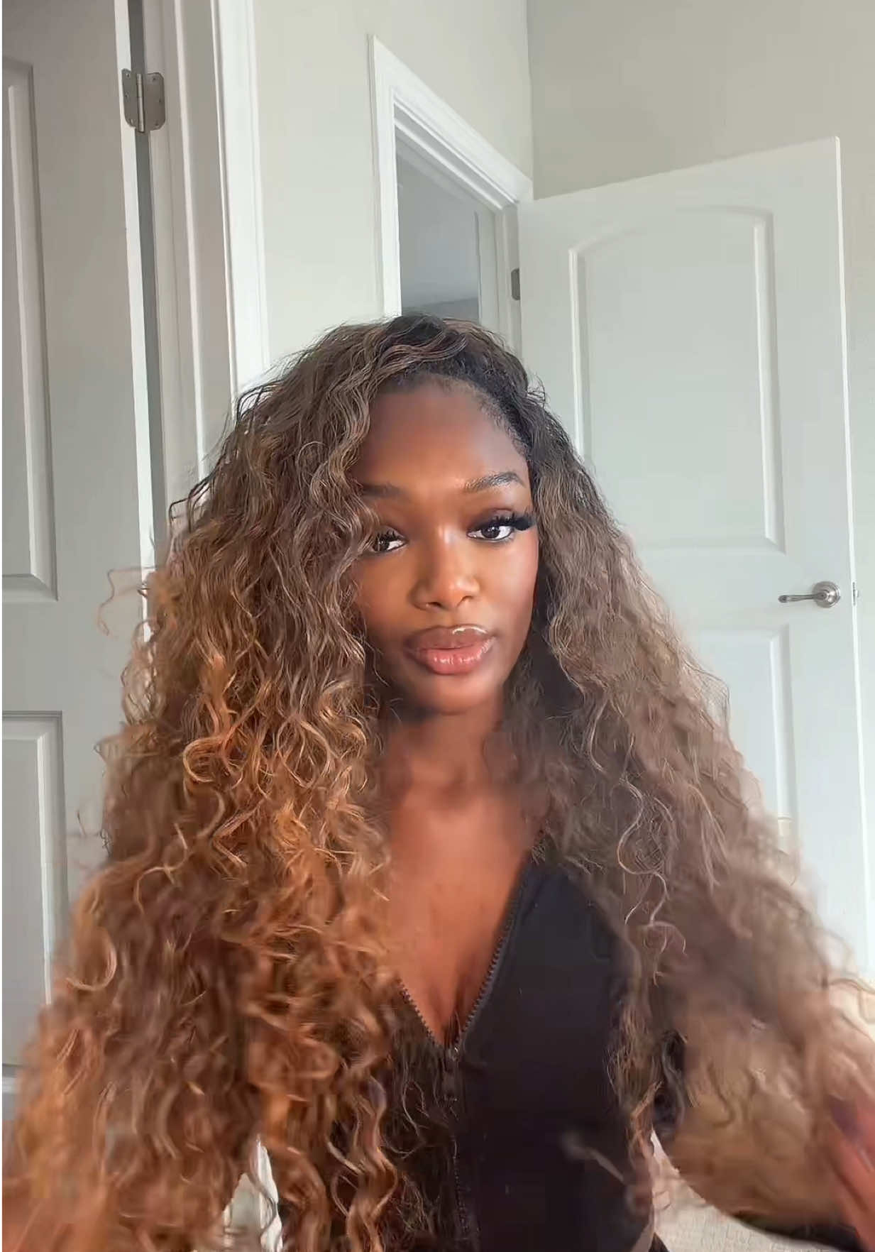 @essence dezell&eacute;