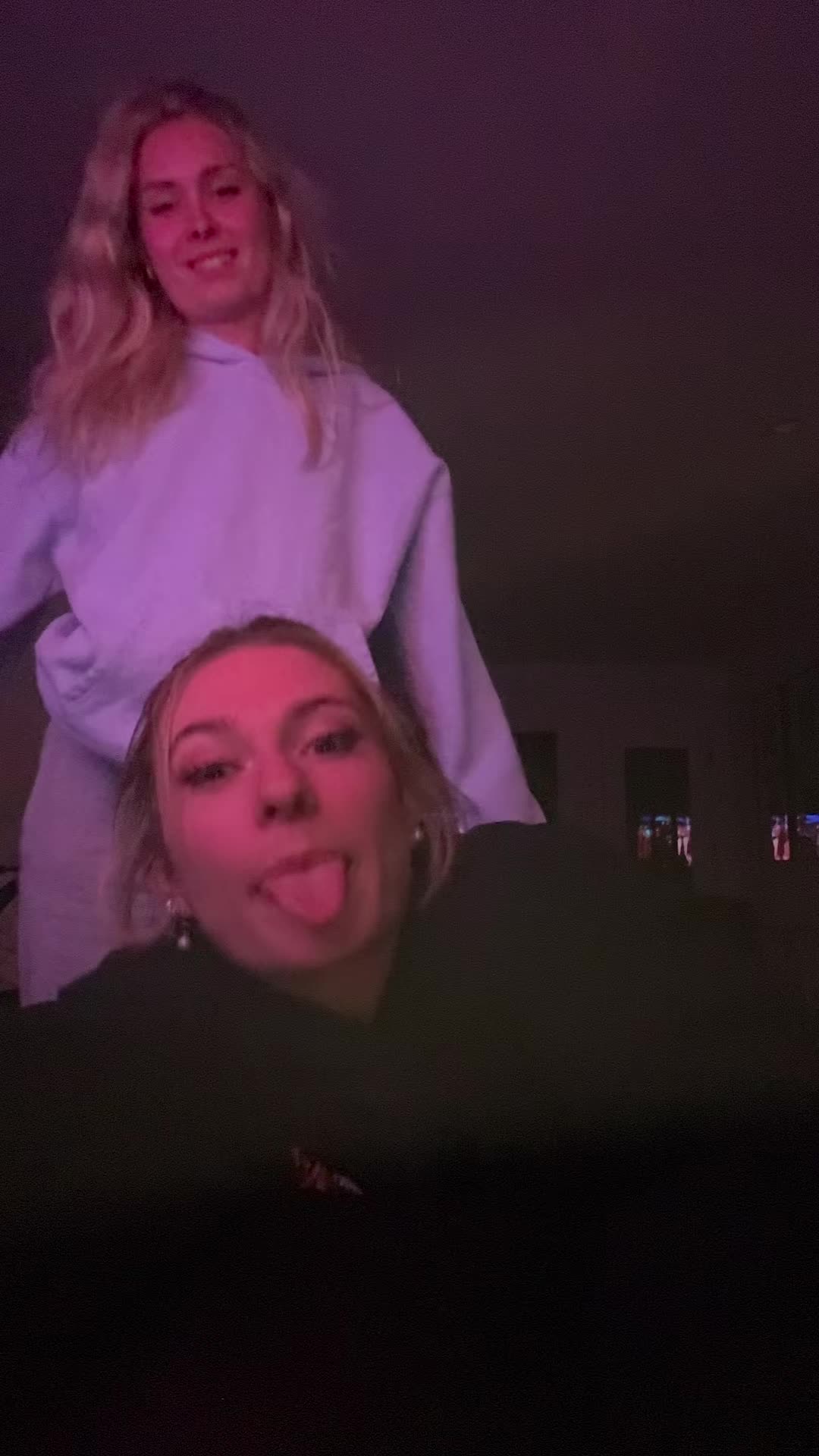 @🦄🦄