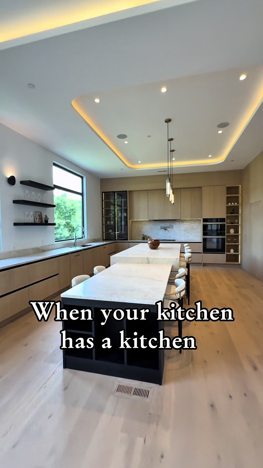 @Christian Givens | REALTOR®