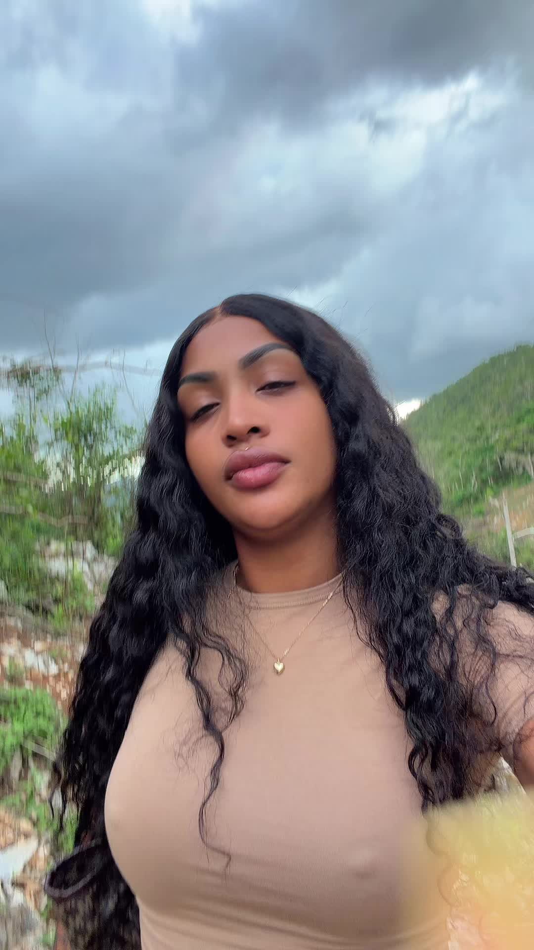 @Deeofficial🤍