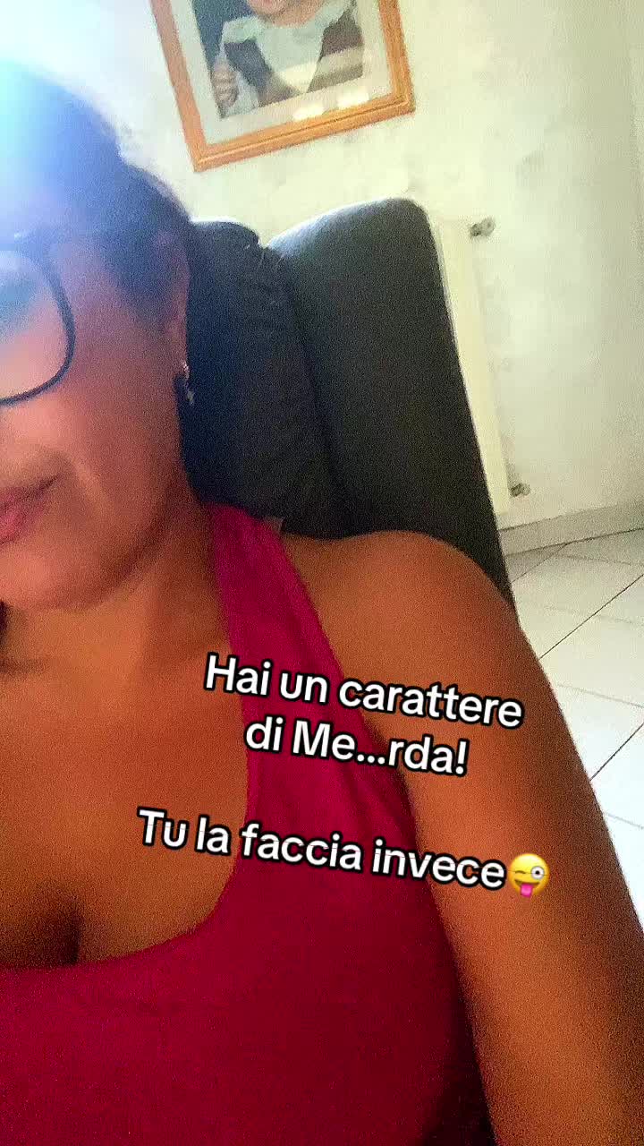 @Elisa~🖤