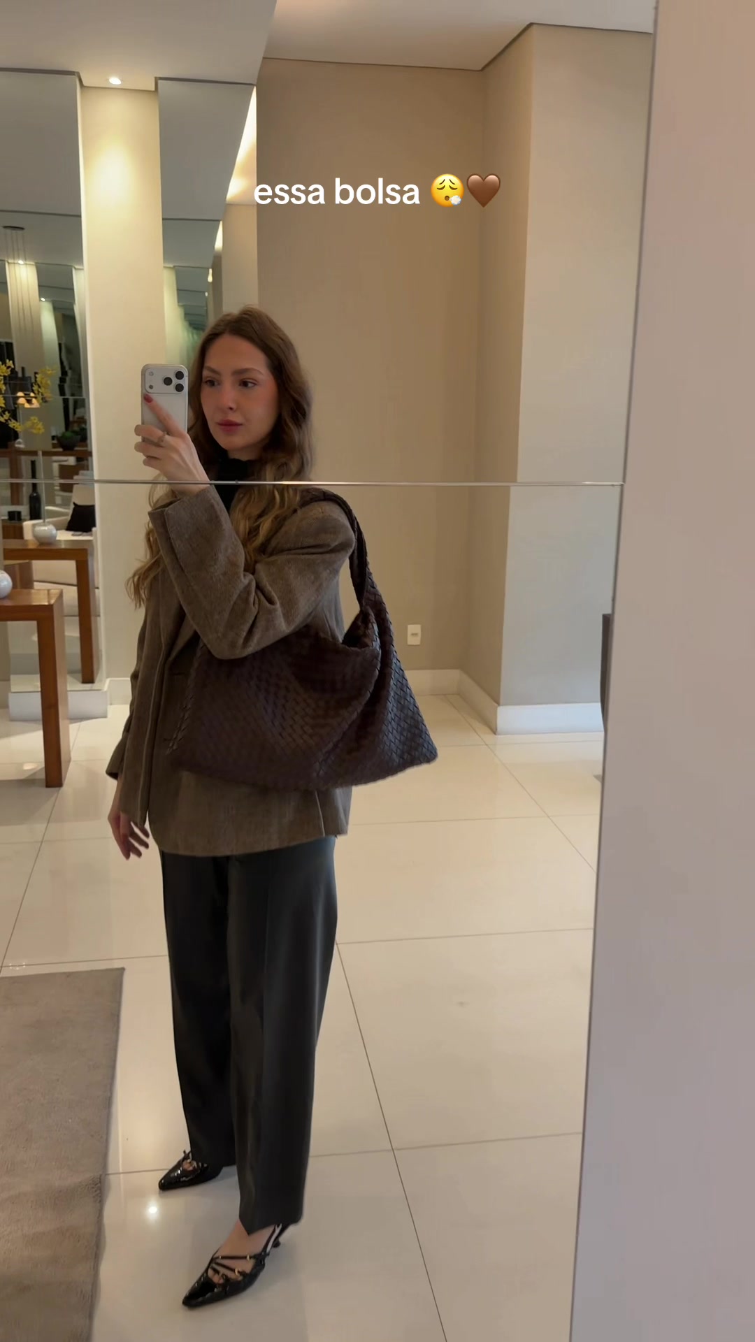 @Julia  | Creator