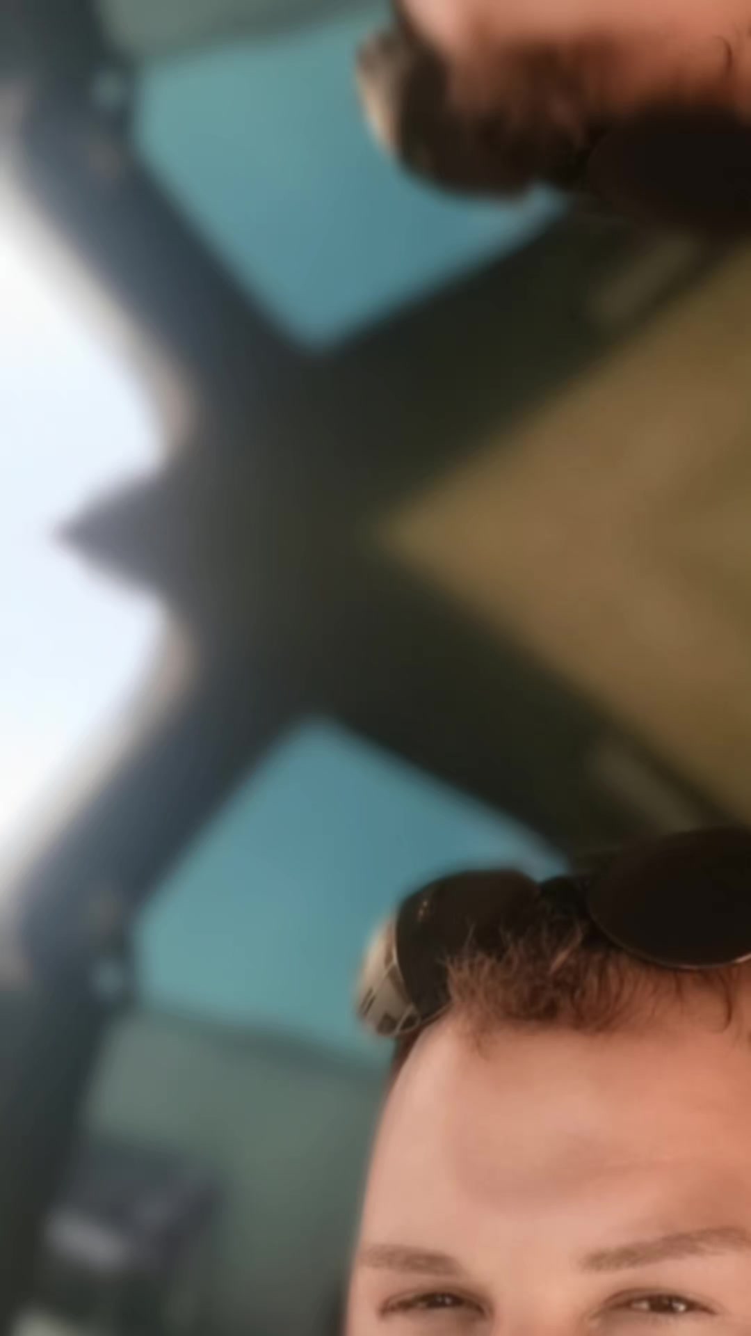@𝑬𝑴𝑹𝑬.