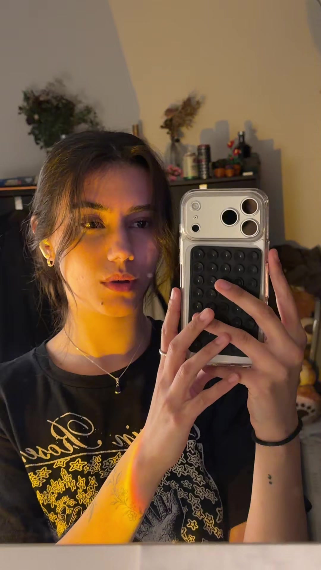 @Emi