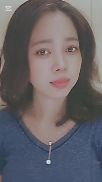 @𝐄𝐮𝐧 𝐃𝐚𝐡 🪷