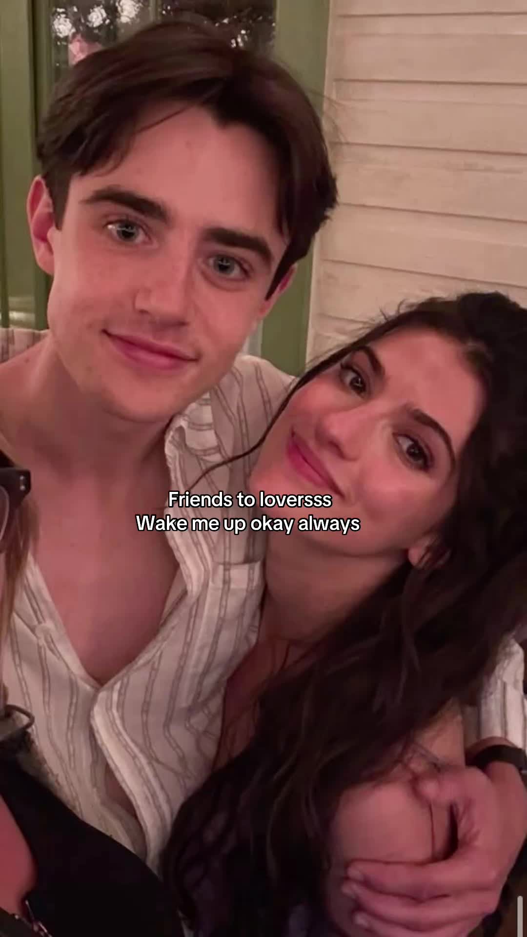 @🤎
