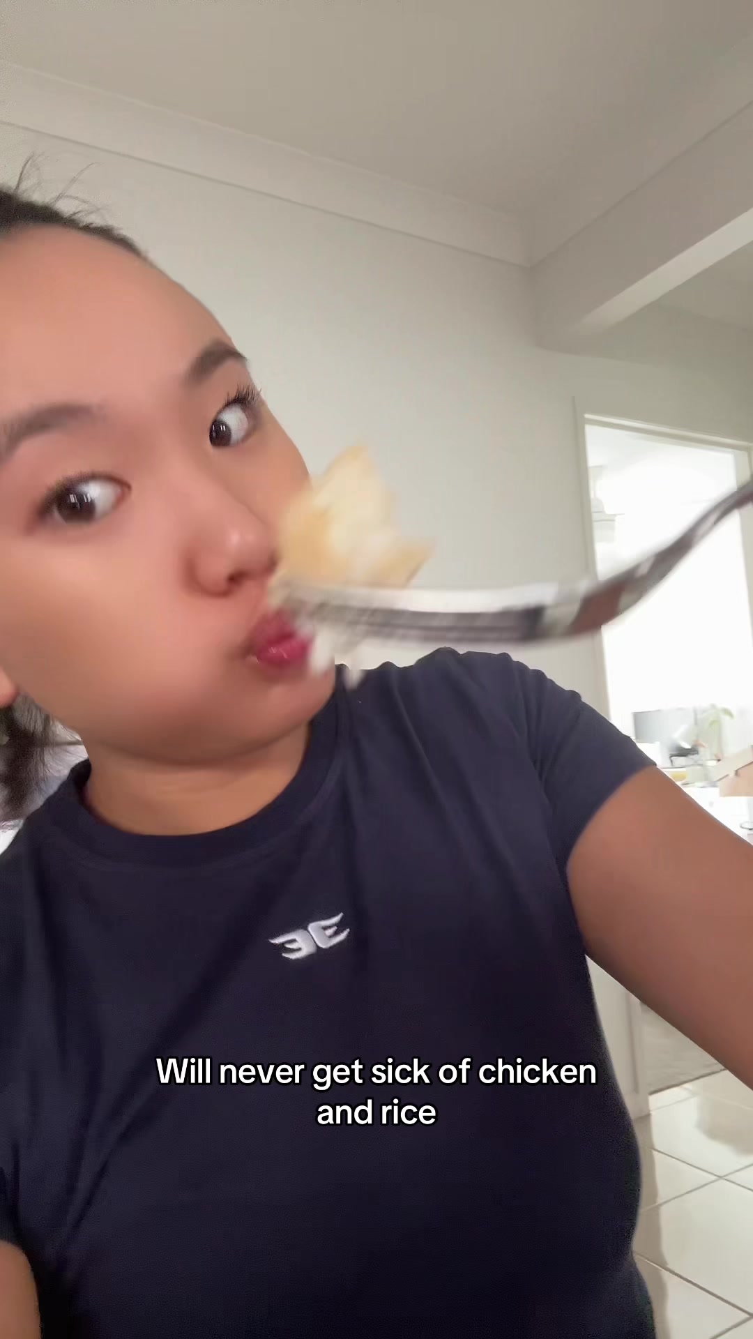 @YUNA LE