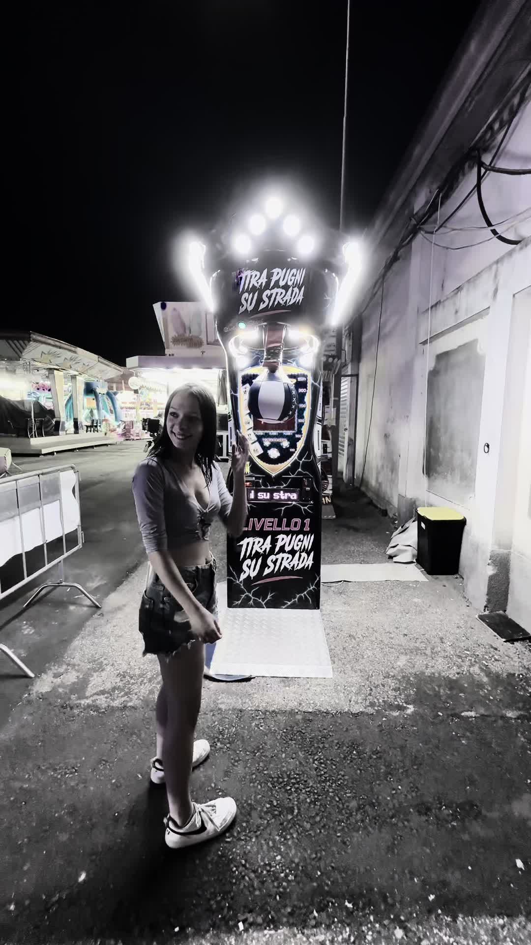 @tirapugnisustrada