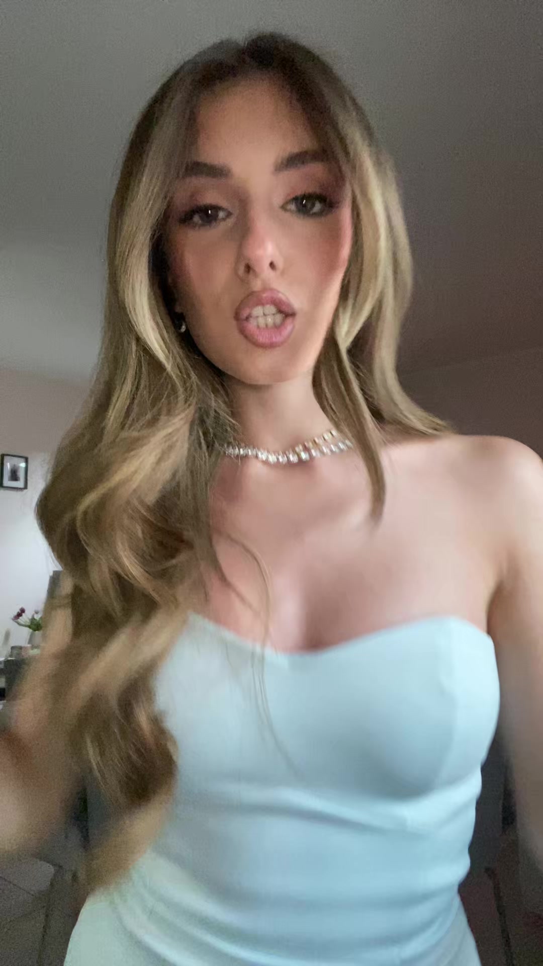 @jessicam