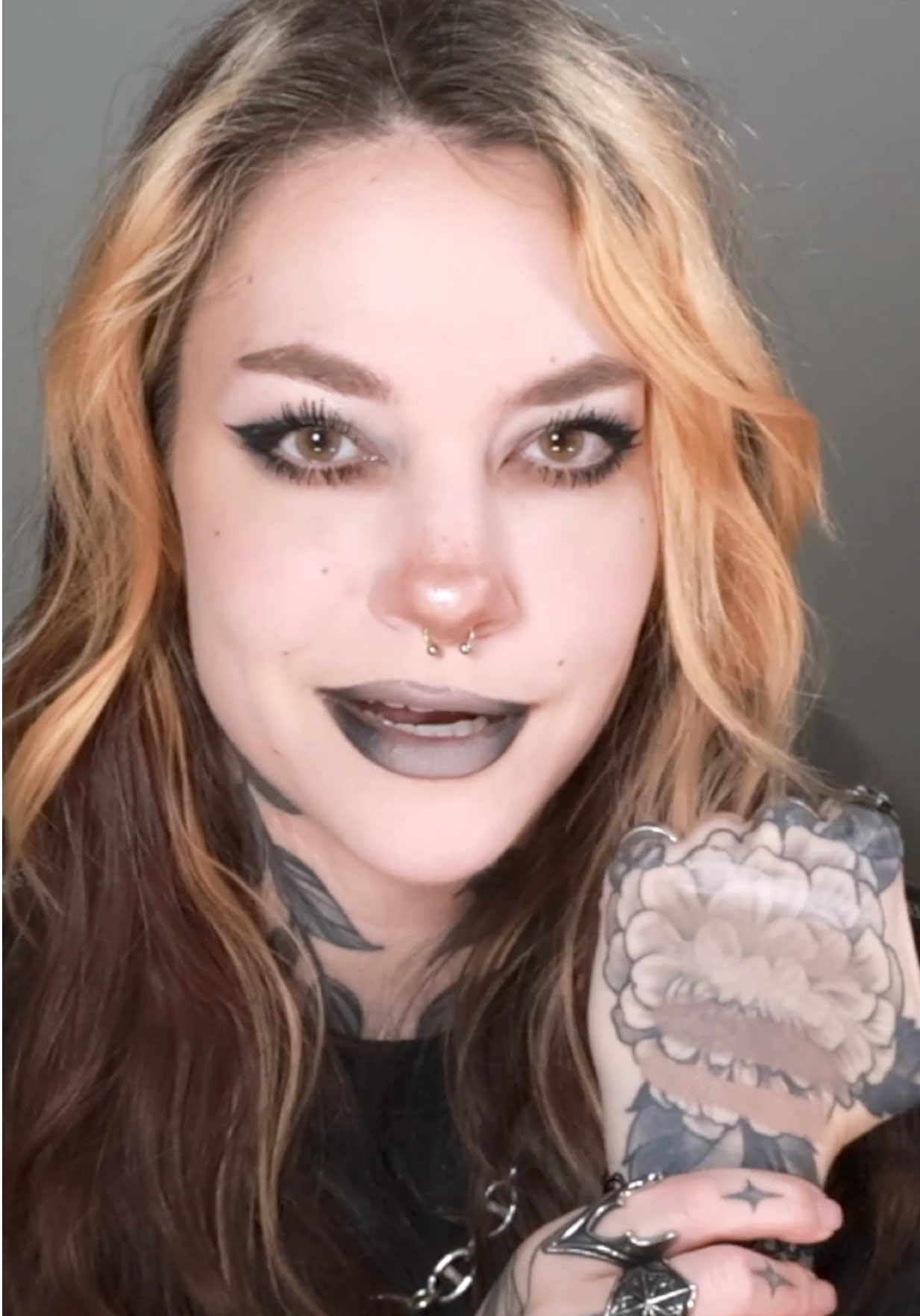 @CourtneyQuarantine