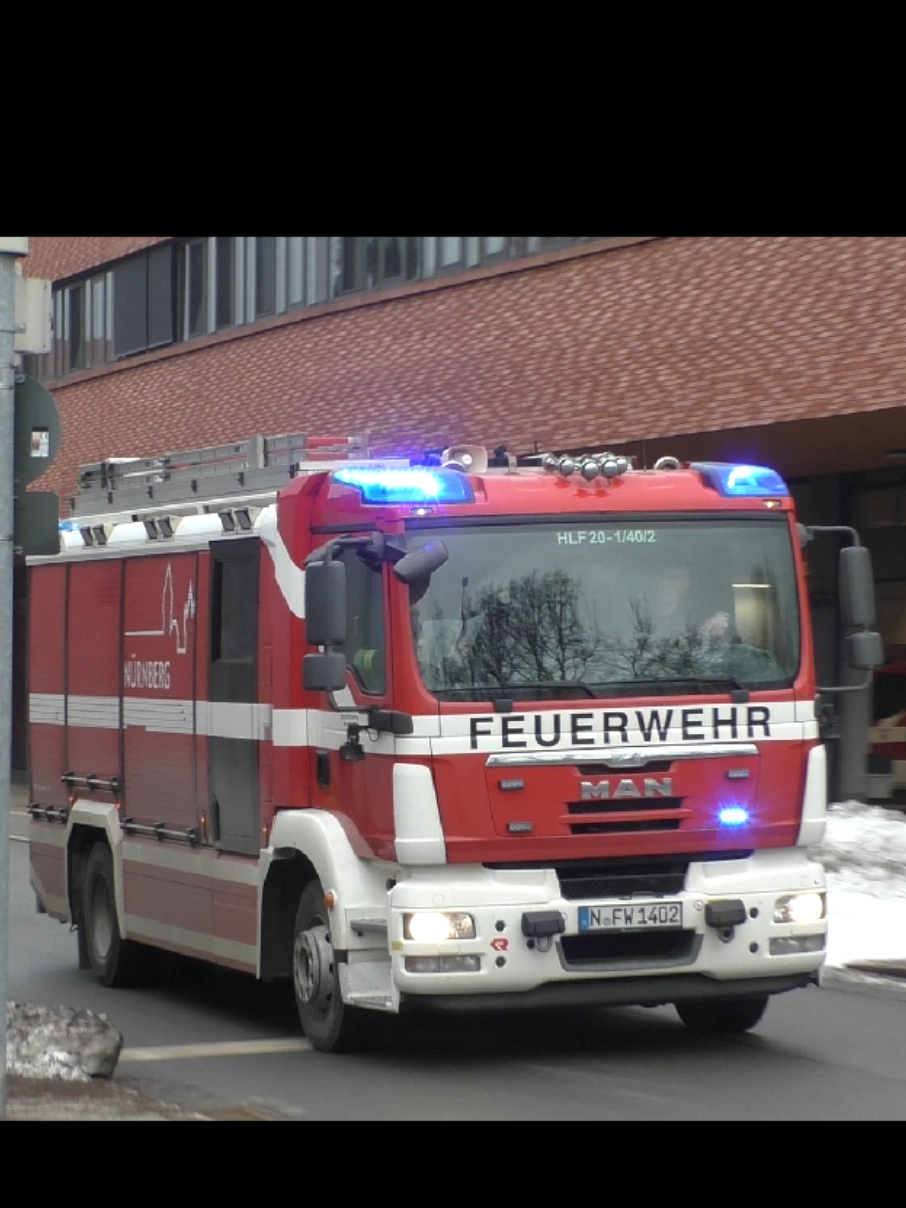 @Bluelights_s&ouml;m
