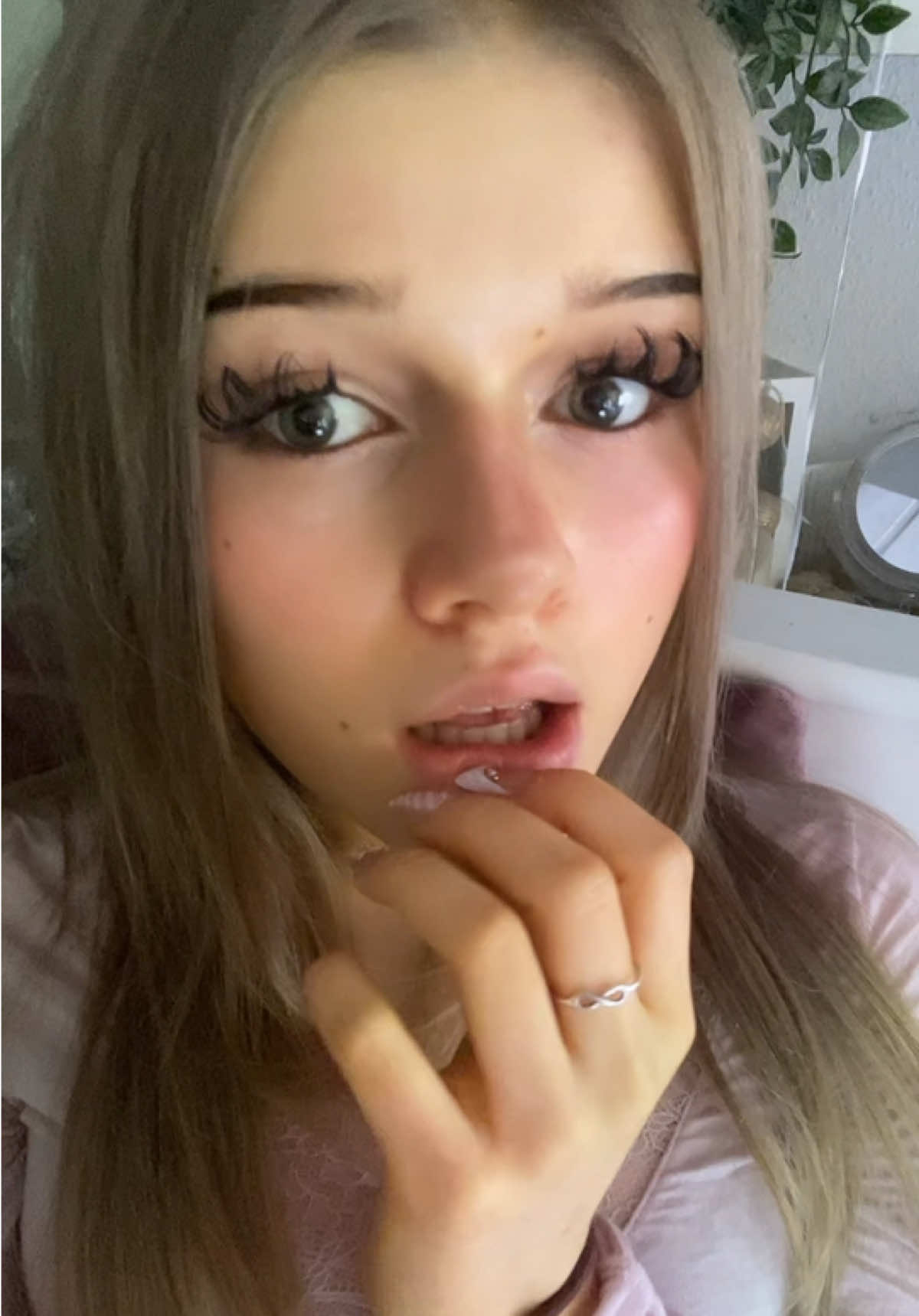 @nishanoderso