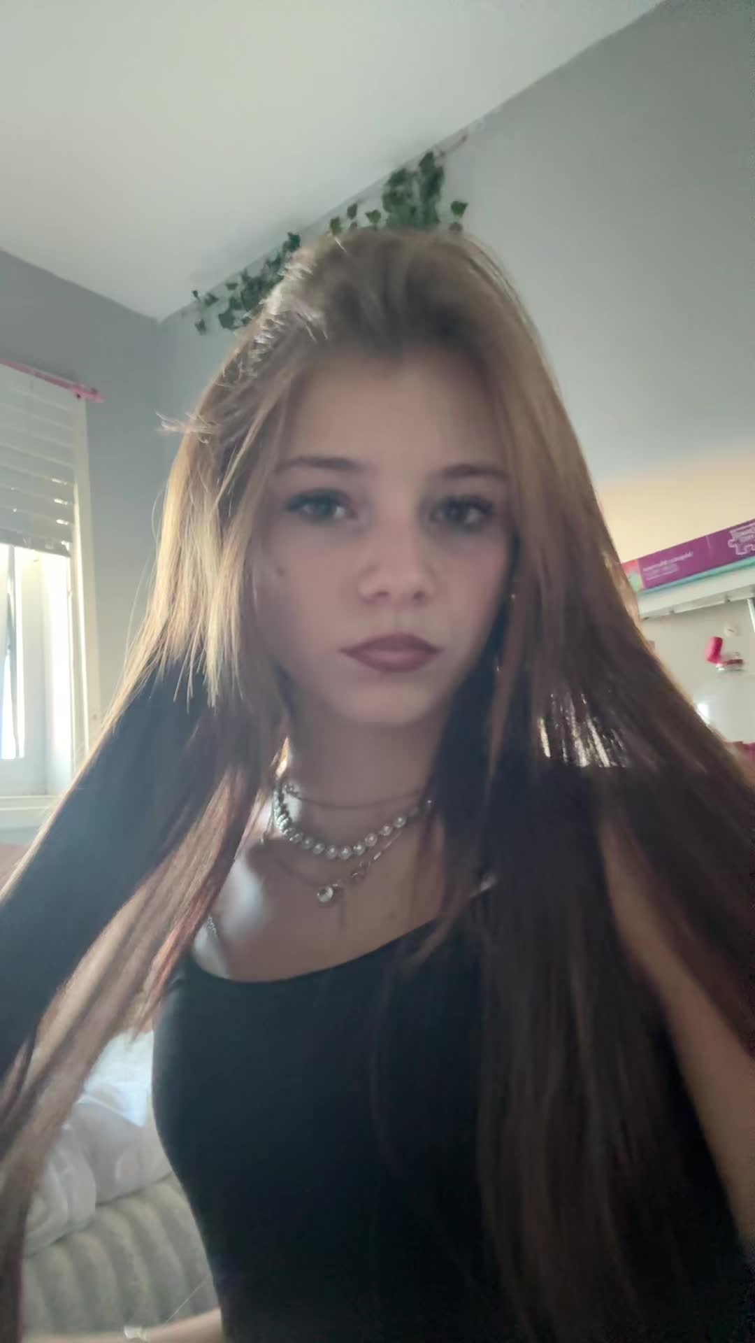 @𝐿𝑎𝑖𝑙𝑎 𝑥