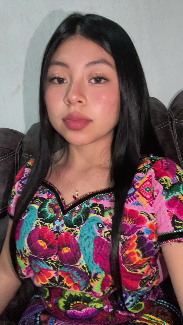 @𝒻𝓁ℴ𝓇𝓎.⚡️