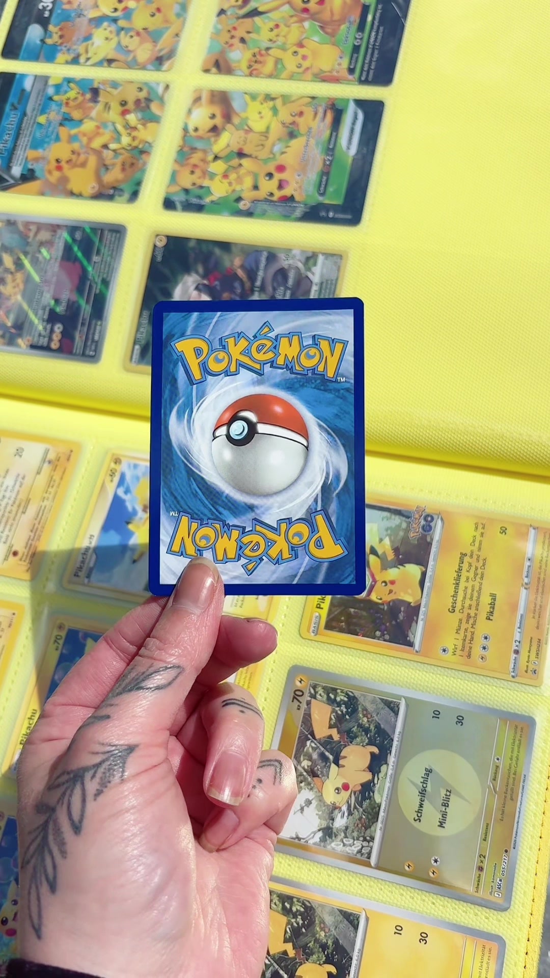 @melliscosycardz