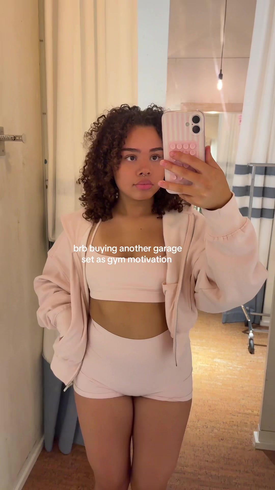 @llyssy🧁