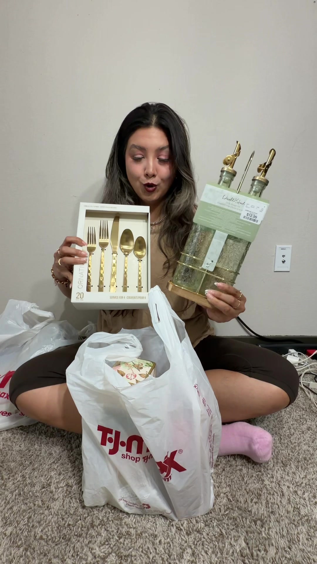 @Jasmine