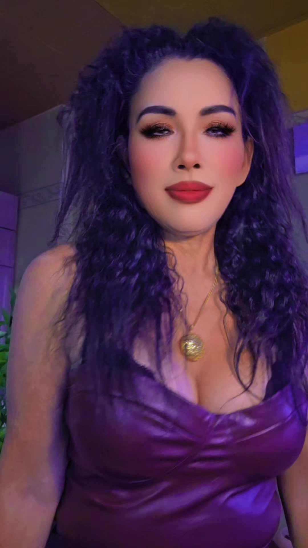 @angelina.jolie
