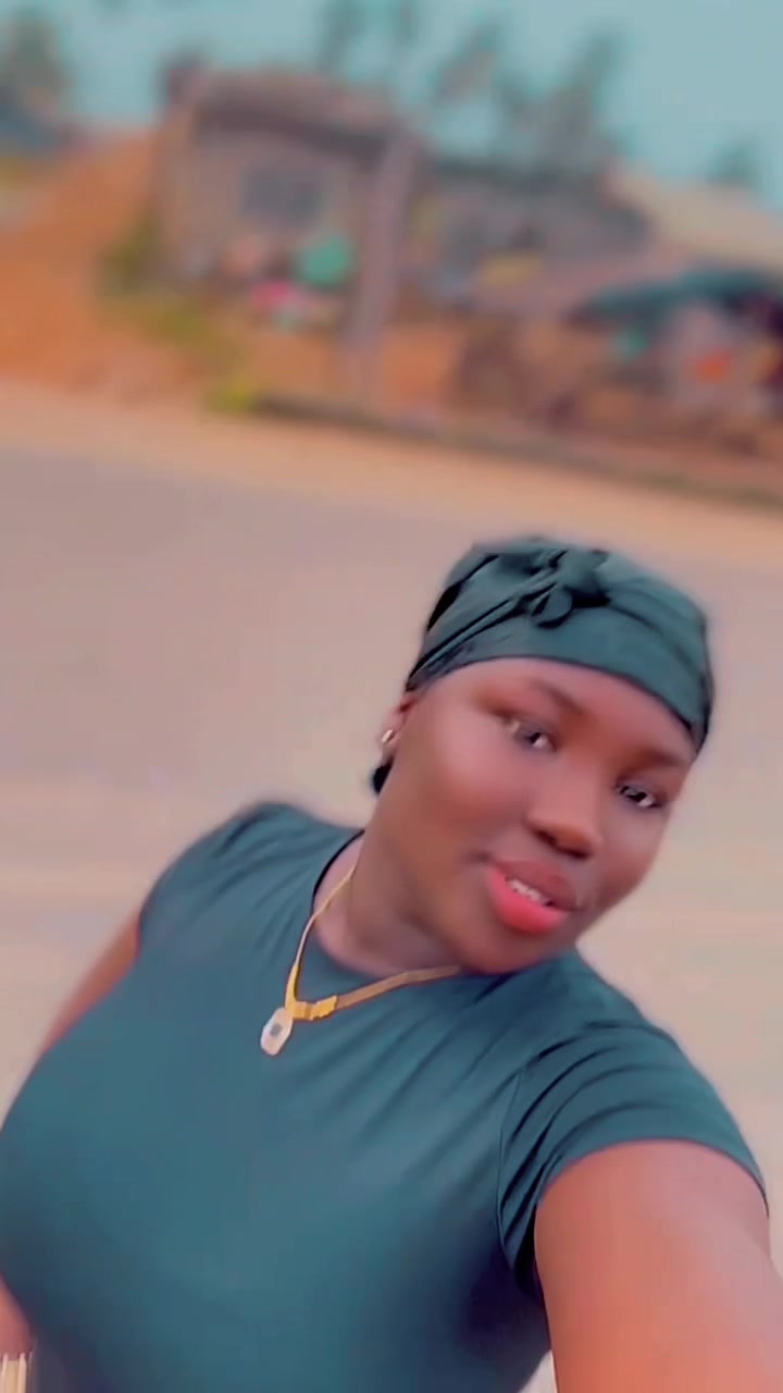 @AKOSUAH GIFTY