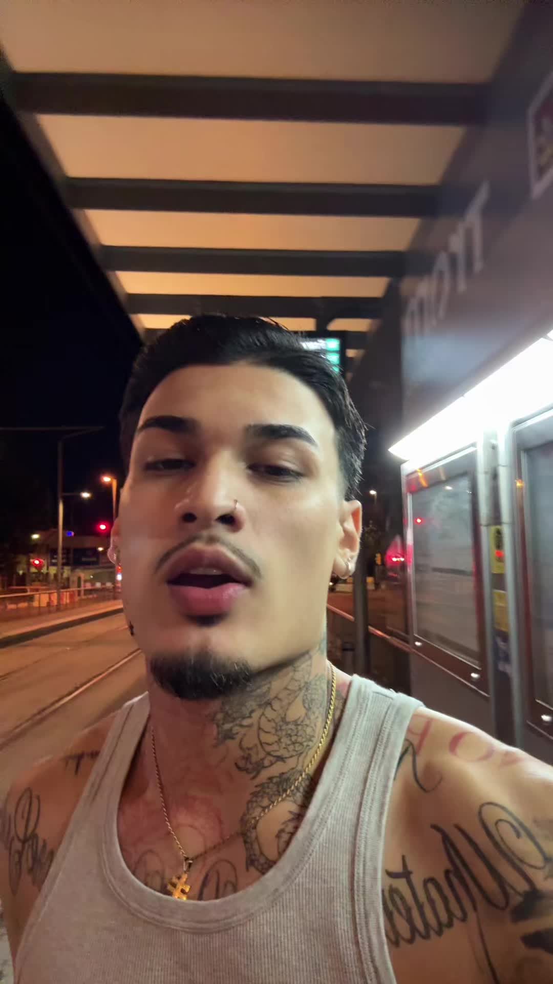 @🥀