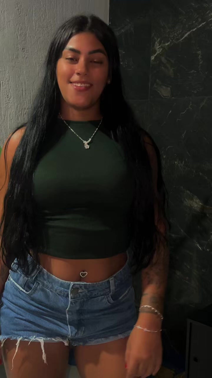 @Lar&yacute;ssa Cardoso