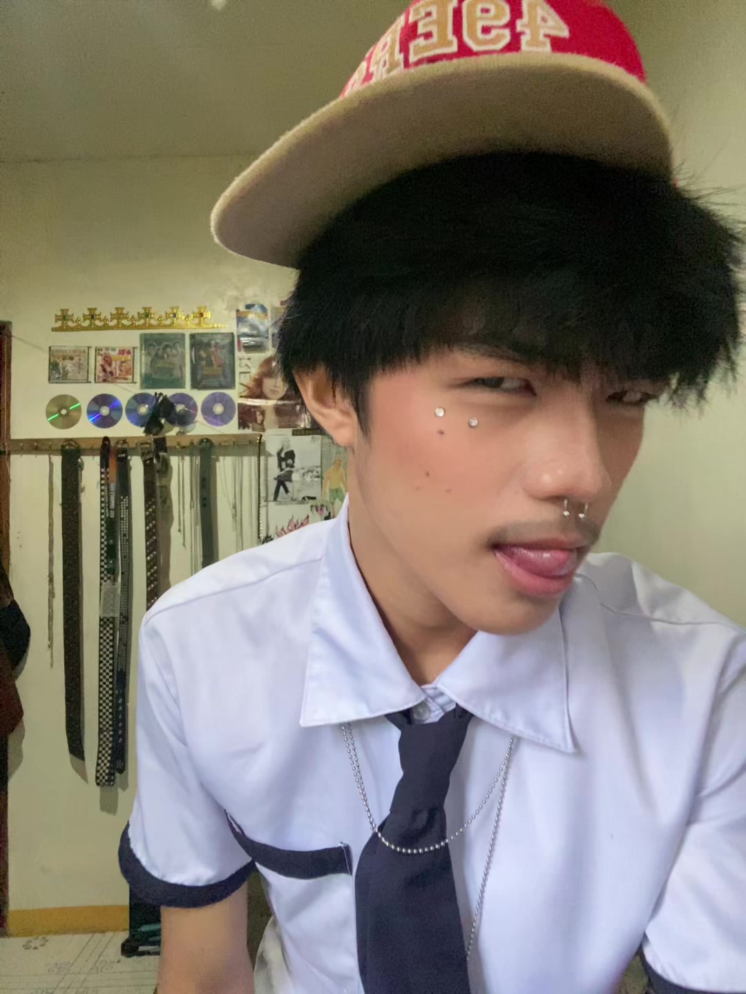 @Gelo