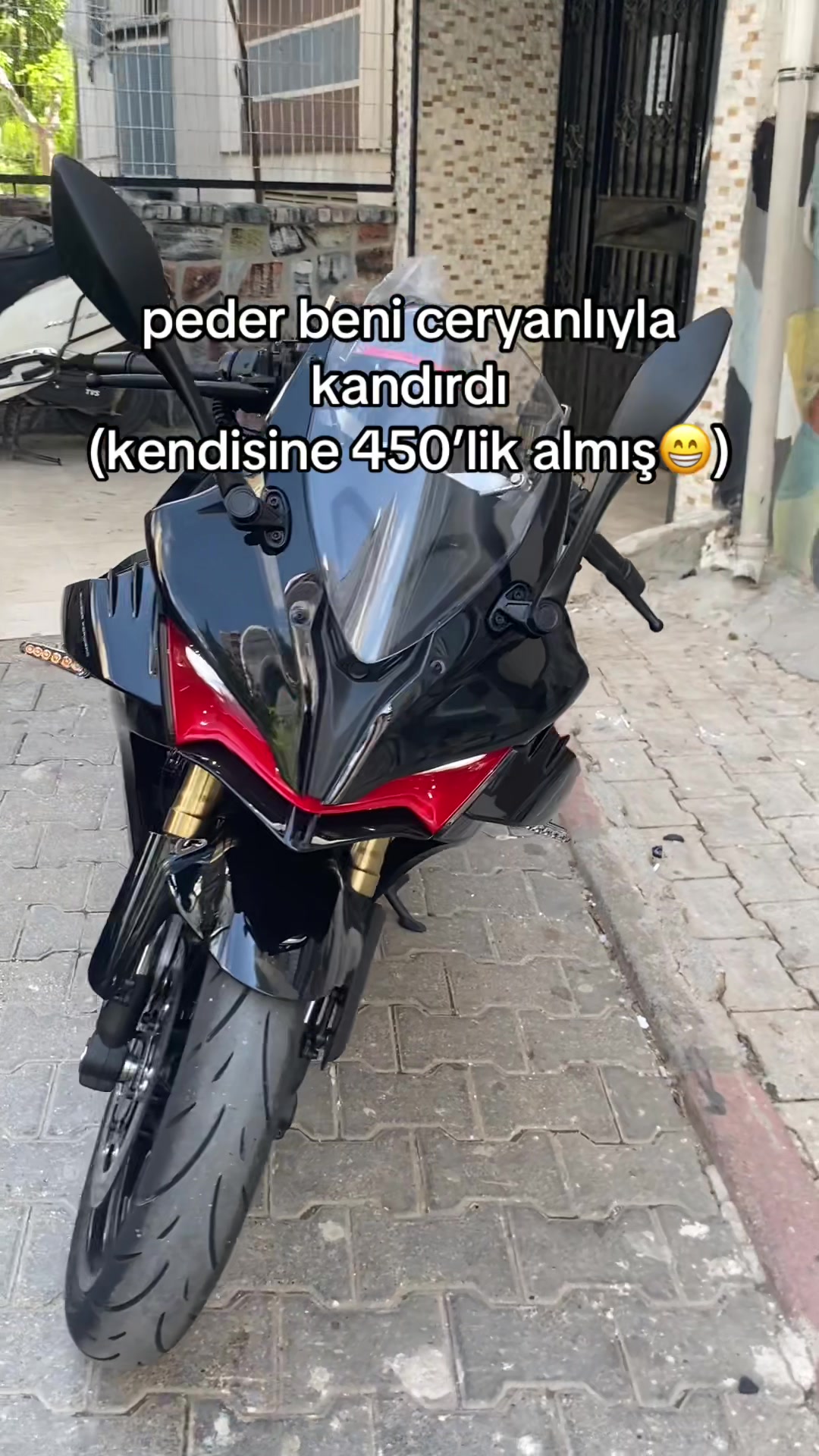 @wirellionyx