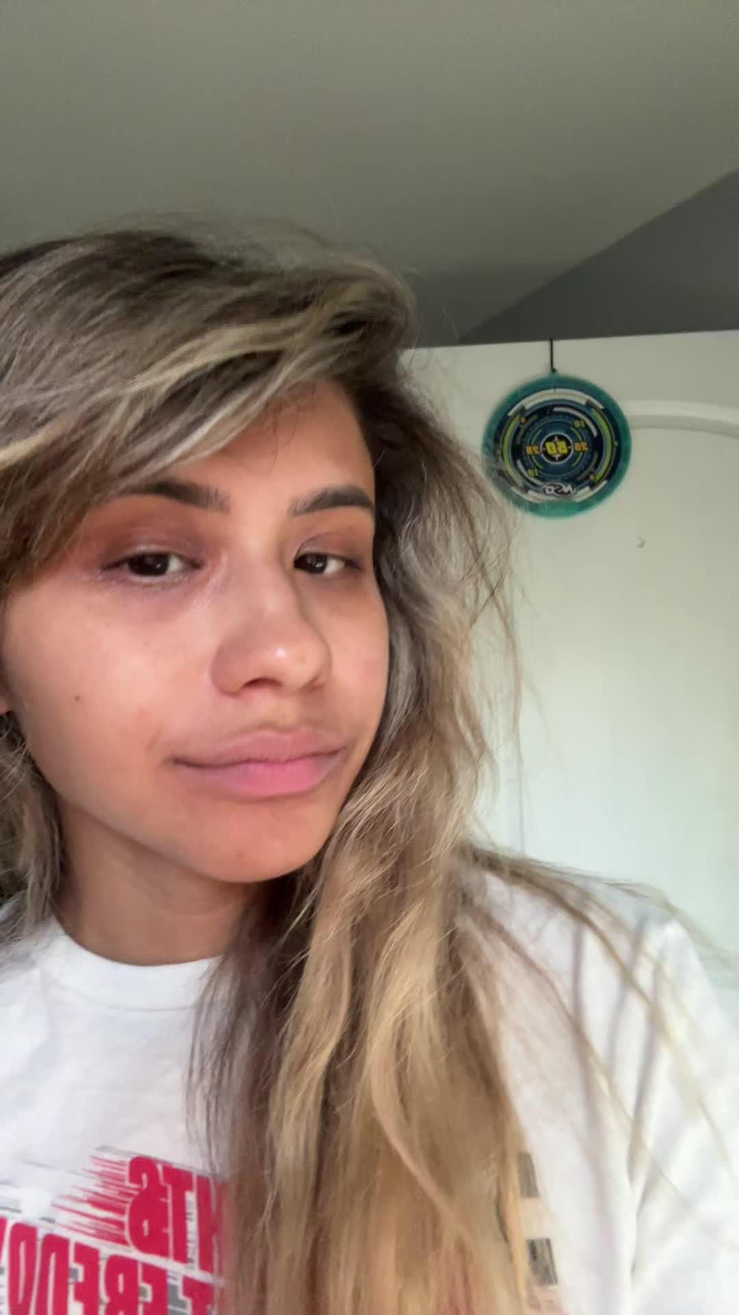 @Jariii