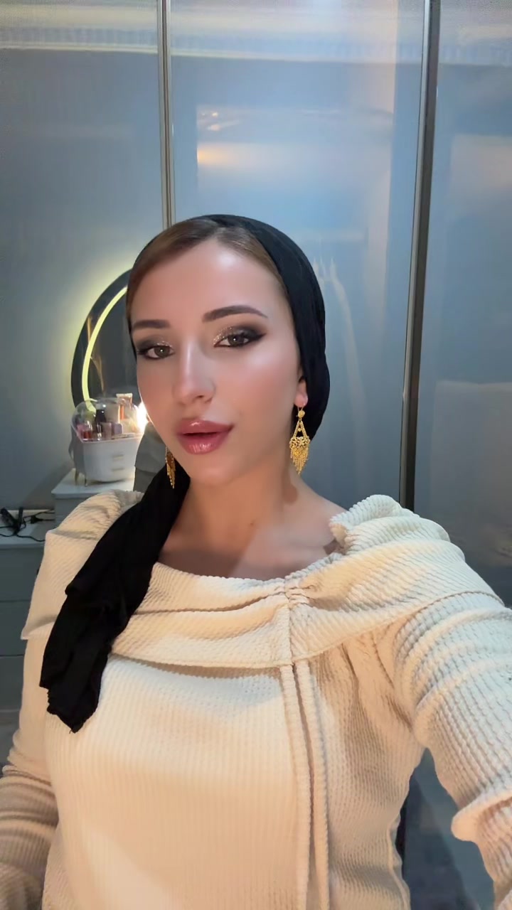 @esrasaltas