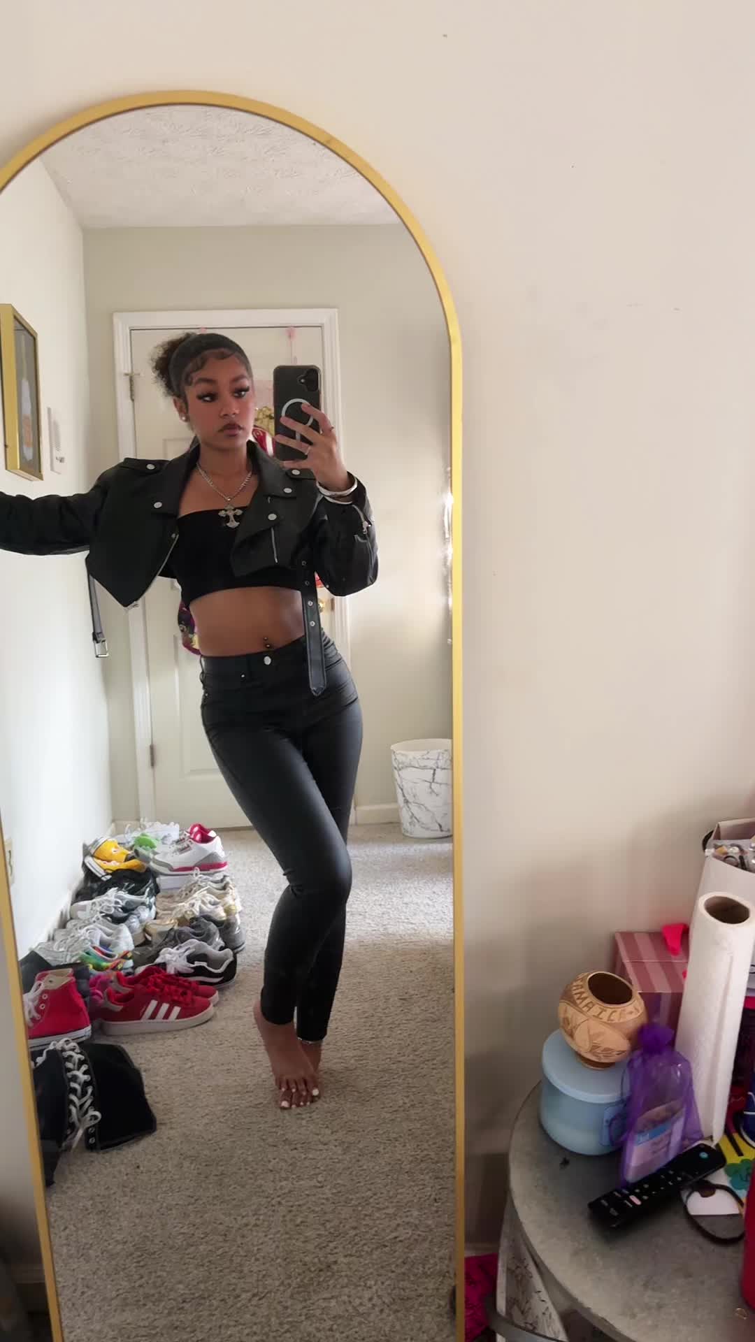 @somelonelygirl101