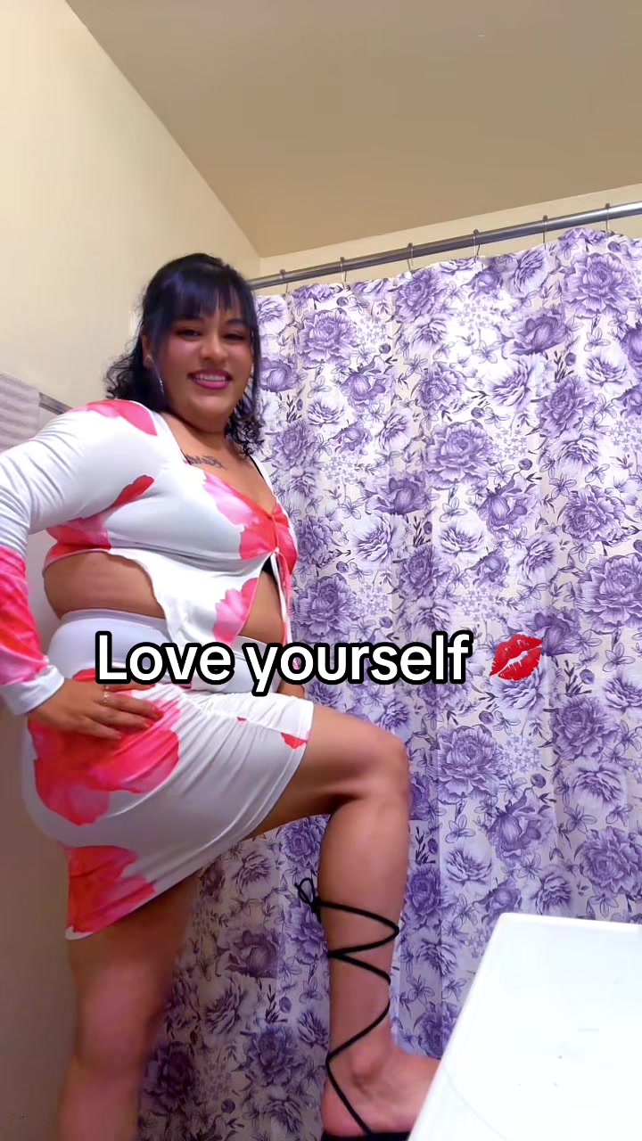 @angelica_11_11_11