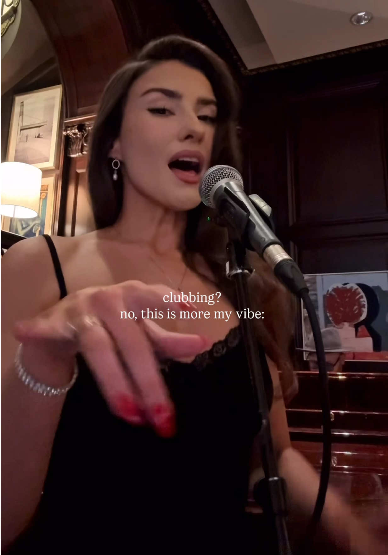 @Jade Monet