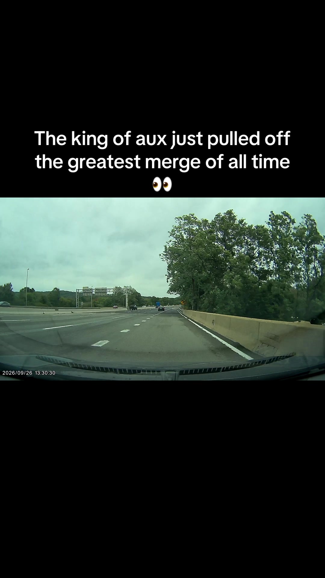 @🦏