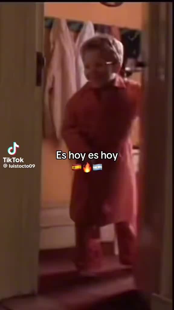@Naomimariela