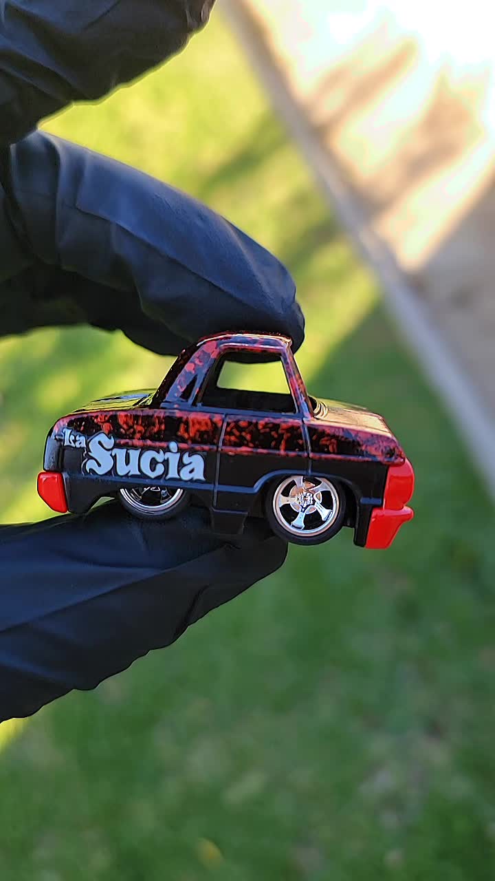 @ELMOFLESCUSTOMSHOP